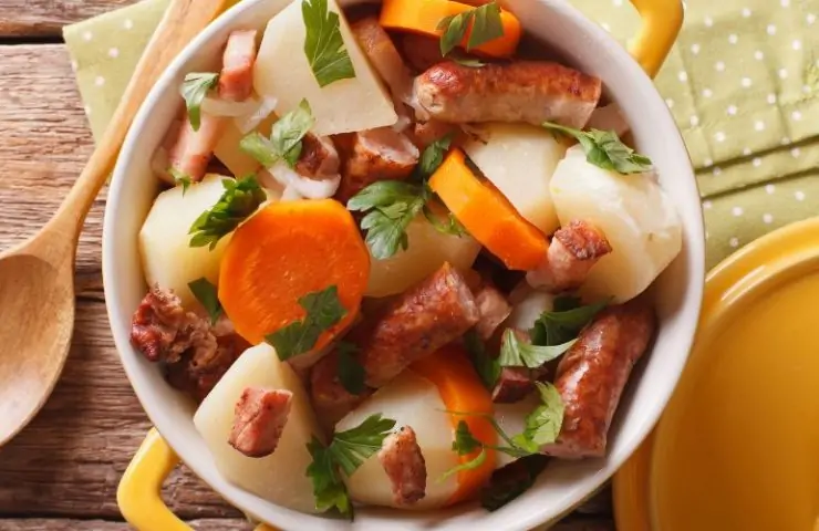 Irish Coddle Dish with Irish Pork Sausages and Veg